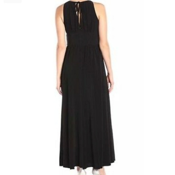 R & M Formal evening gown dress. Black size 8 - Picture 6 of 6